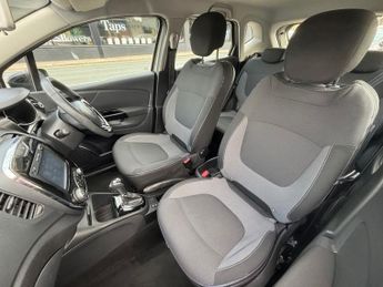 RENAULT CAPTUR 1.5 dCi ENERGY Dynamique Nav SUV 5dr Diesel Auto Euro 6 (s/s) (9