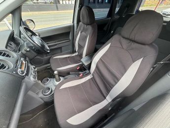 MITSUBISHI COLT 1.3 CZ2 Hatchback 5dr Petrol Auto Euro 4 (94 ps)