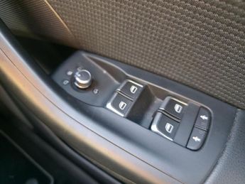 AUDI Q3 1.4 TFSI CoD S line Edition SUV 5dr Petrol S Tronic Euro 6 (s/s)