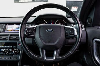 LAND ROVER DISCOVERY SPORT 2.0 TD4 Landmark SUV 5dr Diesel Auto 4WD Euro 6 (s/s) (180 ps)