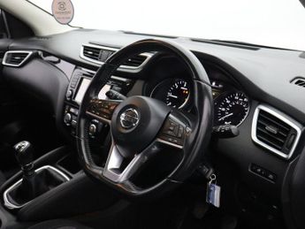 NISSAN QASHQAI 1.5 dCi Acenta Premium SUV 5dr Diesel Manual Euro 6 (s/s) (115 p