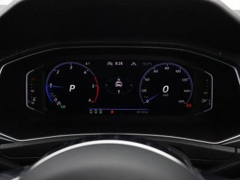 VOLKSWAGEN T-ROC 2.0 TDI EVO R-Line SUV 5dr Diesel DSG Euro 6 (s/s) (150 ps)