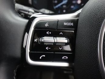 KIA SORENTO 1.6 h T-GDi 3 SUV 5dr Petrol Hybrid Auto AWD Euro 6 (s/s) (226 b