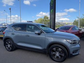 VOLVO XC40 2.0 T4 Inscription SUV 5dr Petrol Auto Euro 6 (s/s) (190 ps)