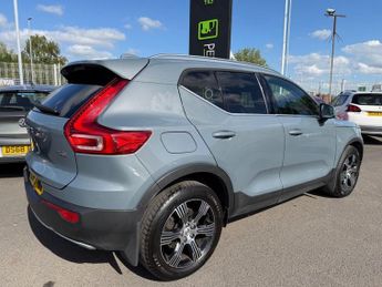 VOLVO XC40 2.0 T4 Inscription SUV 5dr Petrol Auto Euro 6 (s/s) (190 ps)