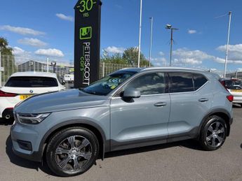 VOLVO XC40 2.0 T4 Inscription SUV 5dr Petrol Auto Euro 6 (s/s) (190 ps)