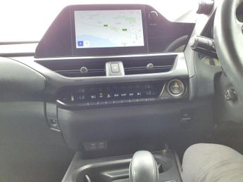 LEXUS UX 300e 72.8kWh SUV 5dr Electric Auto (204 ps)