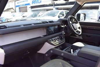 LAND ROVER DEFENDER 2.0 SD4 First Edition SUV 5dr Diesel Auto 4WD | RETRACTABLE TOW 
