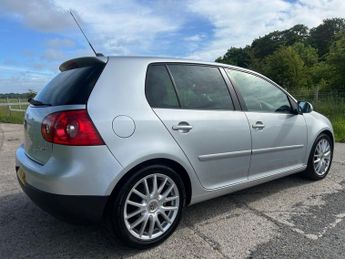 VOLKSWAGEN GOLF 2.0 TDI GT Hatchback 5dr Diesel Manual (154 g/km, 138 bhp)