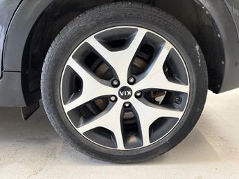 KIA SPORTAGE 1.6 T-GDi GT-Line S SUV 5 door Petrol DCT AWD Euro 6 in Silver