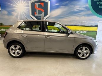 SKODA FABIA 1.2 TSI SE L Hatchback 5 door Petrol DSG Euro 6 in Beige