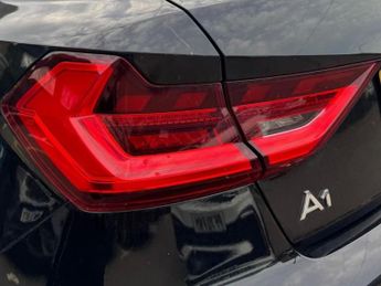 AUDI A1 1.0 TFSI 25 S line Sportback 5dr Petrol S Tronic Euro 6 (s/s) (9