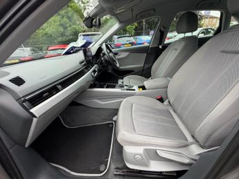AUDI A4 2.0 TDI 35 Technik Saloon 4dr Diesel S Tronic Euro 6 (s/s) (163 