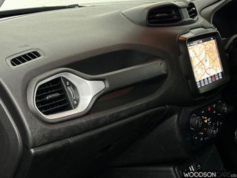 JEEP RENEGADE 1.3 GSE T4 Longitude SUV 5dr Petrol DDCT Euro 6 (s/s) (150 ps)