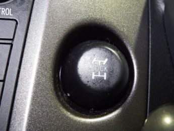 TOYOTA RAV4 2.0 V-Matic XT-R SUV 5dr Petrol Multidrive S 4WD Euro 5 (158 ps)