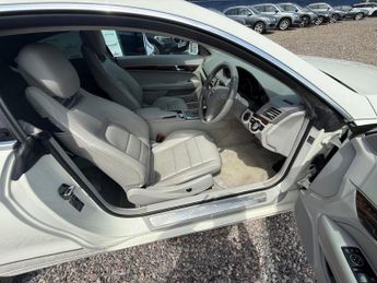 MERCEDES-BENZ E-CLASS 3.0 E350 CDI V6 BlueEfficiency SE Coupe 2dr Diesel G-Tronic Euro