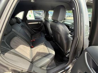AUDI Q3 2.0 TDI S line Plus SUV 5dr Diesel S Tronic quattro Euro 6 (s/s)