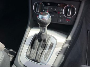 AUDI Q3 2.0 TDI S line Plus SUV 5dr Diesel S Tronic quattro Euro 6 (s/s)