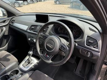 AUDI Q3 2.0 TDI S line Plus SUV 5dr Diesel S Tronic quattro Euro 6 (s/s)