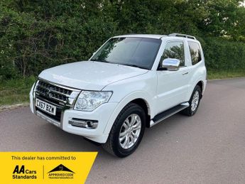 Mitsubishi Shogun 3.2 DI-DC Warrior SUV 3dr Diesel Auto 4WD SWB Euro 6 (187 ps)