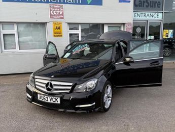 MERCEDES-BENZ C-CLASS 2.1 C220 CDI AMG Sport Saloon 4dr Diesel G-Tronic+ Euro 5 (s/s) 