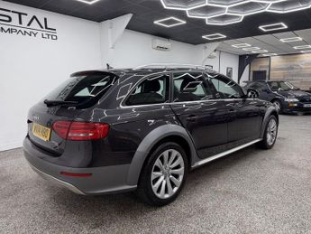 AUDI A4 ALLROAD 2.0 TDI Estate 5dr Diesel S Tronic quattro Euro 5 (s/s) (177 ps)