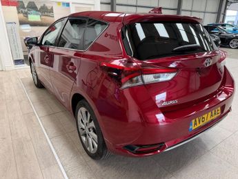 TOYOTA AURIS 1.2 VVT-i Excel Hatchback 5dr Petrol Manual Euro 6 (s/s) (Safety