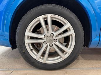 AUDI Q3 2.0 TFSI S line Edition SUV 5dr Petrol S Tronic quattro Euro 6 (