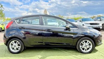 FORD FIESTA 1.0T EcoBoost Zetec Hatchback 5dr Petrol Powershift Euro 6 (100 