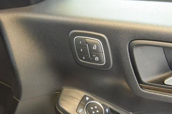 FORD KUGA 2.5 Duratec 14.4kWh Vignale SUV 5dr Petrol Plug-in Hybrid CVT Eu