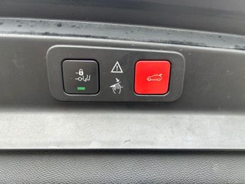 PEUGEOT 5008 1.2 PureTech GT Line Premium SUV 5dr Petrol EAT Euro 6 (s/s) (13