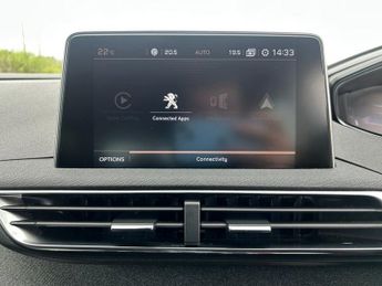 PEUGEOT 5008 1.2 PureTech GT Line Premium SUV 5dr Petrol EAT Euro 6 (s/s) (13