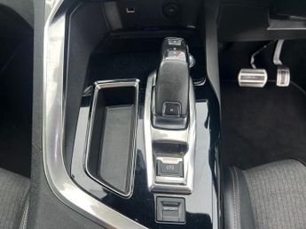 PEUGEOT 5008 1.2 PureTech GT Line Premium SUV 5dr Petrol EAT Euro 6 (s/s) (13