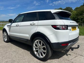 LAND ROVER RANGE ROVER EVOQUE 2.2 SD4 Pure Tech SUV 5dr Diesel Auto 4WD Euro 5 (s/s) (190 ps)