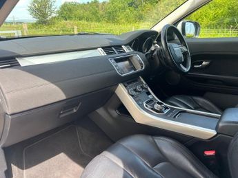 LAND ROVER RANGE ROVER EVOQUE 2.2 SD4 Pure Tech SUV 5dr Diesel Auto 4WD Euro 5 (s/s) (190 ps)