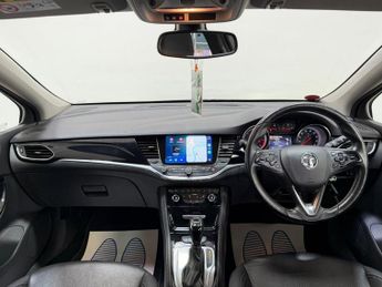 VAUXHALL ASTRA 1.6 CDTi BlueInjection Elite Nav Hatchback 5dr Diesel Auto Euro 