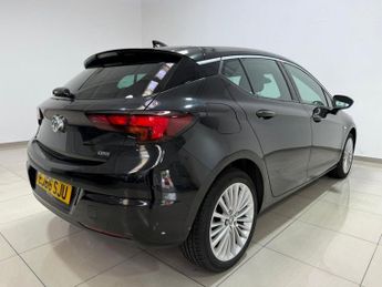 VAUXHALL ASTRA 1.6 CDTi BlueInjection Elite Nav Hatchback 5dr Diesel Auto Euro 