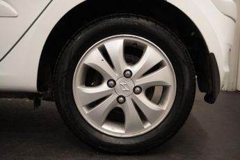 HYUNDAI I10 1.2 Active Hatchback 5dr Petrol Manual Euro 5 (85 bhp)