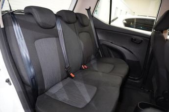 HYUNDAI I10 1.2 Active Hatchback 5dr Petrol Manual Euro 5 (85 bhp)