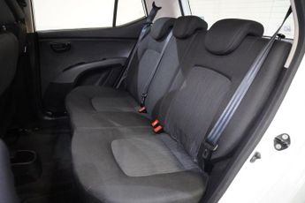 HYUNDAI I10 1.2 Active Hatchback 5dr Petrol Manual Euro 5 (85 bhp)