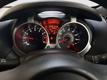 NISSAN JUKE 1.6 N-Connecta SUV 5dr Petrol XTRON Euro 6 (117 ps)
