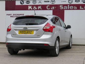 FORD FOCUS 1.6 TDCi Zetec Hatchback 5dr Diesel Manual Euro 5 (s/s) (115 ps)