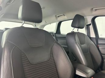 FORD FOCUS 1.5 TDCi Titanium X Estate 5dr Diesel Powershift Euro 6 (s/s) (1