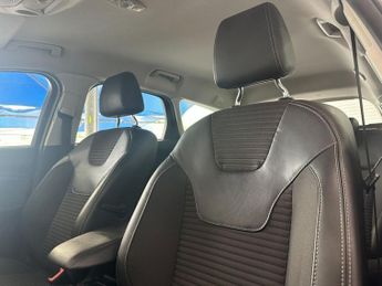 FORD FOCUS 1.5 TDCi Titanium X Estate 5dr Diesel Powershift Euro 6 (s/s) (1