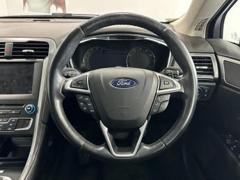 FORD MONDEO 2.0 TDCi Titanium Hatchback 5dr Diesel Powershift Euro 6 (s/s) (