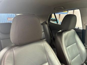 VAUXHALL MOKKA 1.4i Turbo SE SUV 5dr Petrol Manual 2WD Euro 6 (s/s) (140 ps)
