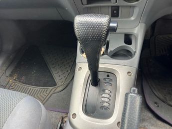TOYOTA RAV4 2.0 VVT-i NRG SUV 3dr Petrol Automatic 4WD (224 g/km, 147 bhp)