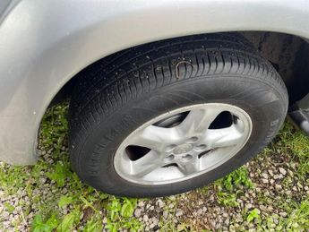 TOYOTA RAV4 2.0 VVT-i NRG SUV 3dr Petrol Automatic 4WD (224 g/km, 147 bhp)