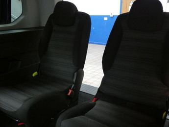 VAUXHALL COMBO LIFE 1.2 Turbo SE XL MPV 5dr Petrol Auto Euro 6 (s/s) (7 Seat) (130 p