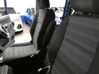VAUXHALL COMBO LIFE 1.2 Turbo SE XL MPV 5dr Petrol Auto Euro 6 (s/s) (7 Seat) (130 p